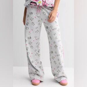 Hello Kitty‎ and Friends Gray and Pink Graphic Lounge Pants XL